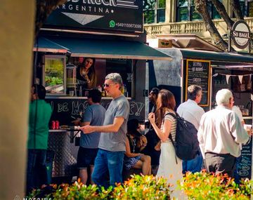 Otro gremio cerró sus paritarias por encima del techo del Gobierno