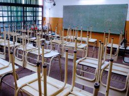El Gobierno volvió a apuntar contra los docentes y calificó el paro de aberrante