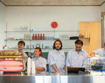 Martín Piroyansky abrió un bar para frenar la construcción de una torre