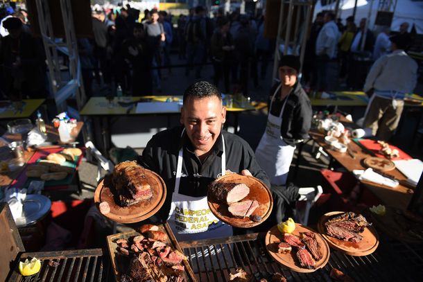 La segunda edición del Campeonato Federal del Asado se hizo ante miles de personas