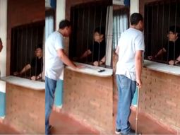 Dejó el auto estacionado, la grúa se le llevó y enfureció Dejó el auto estacionado, la grúa se le llevó y enfureció