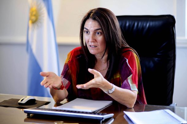 Nosotros estamos a favor de jerarquizar el trabajo de los policías