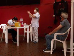 Desde hoy, los mayores de 70 se pueden vacunar sin turno en la Provincia