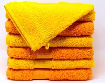 El truco casero para secar sábanas y toallas sin que quede con olor a humedad