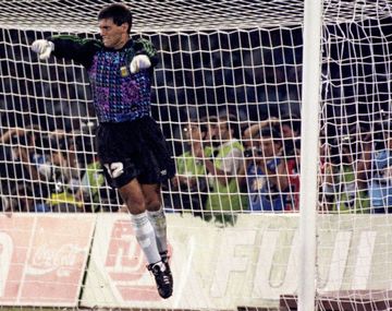 El buzo de Argentina en homenaje al que usó Goycochea en Italia 1990