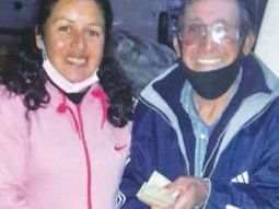 Una mujer encontró 50 mil pesos y se los devolvió a su dueño