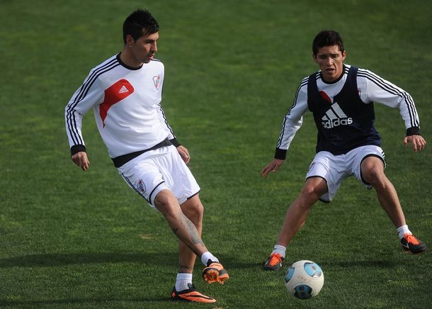 A la espera de Teo, Ramón probó con Lanzini y Fabbro