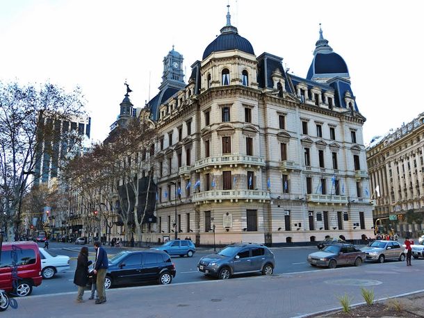 En casi 20 años de elecciones en la Ciudad, sólo una vez no se disputó el balotaje