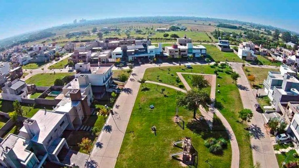 Quita de subsidios: cuáles son los barrios cerrados y countries que se verán afectados