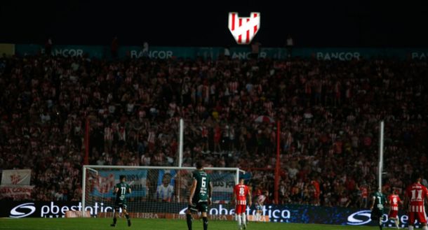 Fútbol libre por celular: cómo ver en vivo Instituto-Vélez