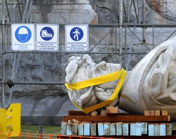 La Legislatura trata el traslado del monumento a Colón