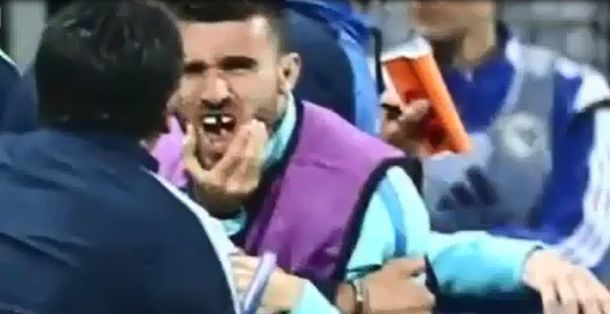 VIDEO: Batalla campal en el partido entre Bosnia y Grecia