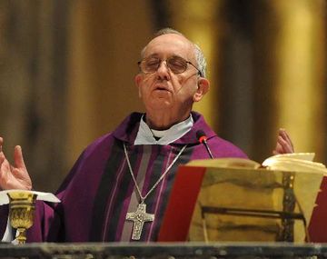 Bergoglio pidió que bauticen a los hijos de mujeres solteras