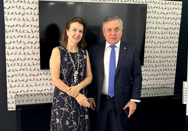 El canciller Paganini se reunirá con su par argentina para profundizar la relación entre ambos países.