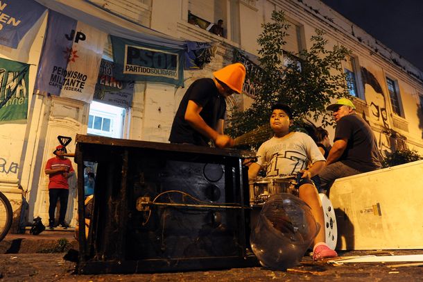 60 familias desalojadas en el ex Padelai