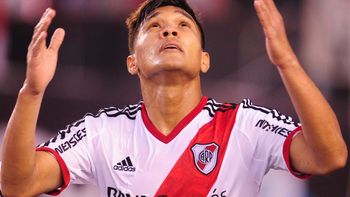 el colombiano teofilo gutierrez seguira jugando en river el colombiano teofilo gutierrez seguira jugando en river