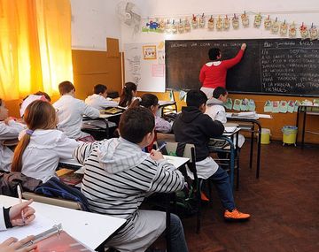 Polémica propuesta: quieren que los docentes se hagan controles antidoping