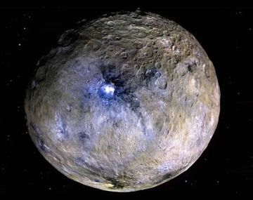 La NASA descubre un planeta enano con condiciones para la vida.