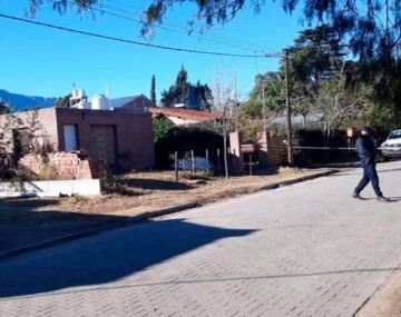 Horror en Córdoba: una mujer mató a su hija de 6 años a puñaladas