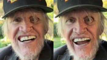 el bizarro video que muestra a gary busey haciendo un regalo de navidad a sus seguidores el bizarro video que muestra a gary busey haciendo un regalo de navidad a sus seguidores
