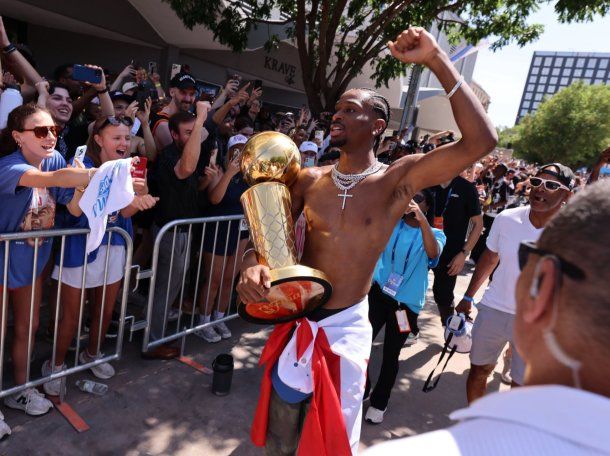 Impactante: Shai Gilgeous-Alexander firmó el salario anual más alto de la historia de la NBA