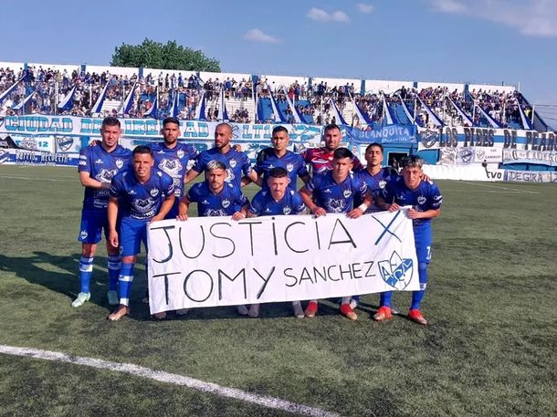 Tomás Sánchez era exfutbolista de las divisiones juveniles del Club Atlético Ferrocarril Midland Tomás Sánchez era exfutbolista de las divisiones juveniles del Club Atlético Ferrocarril Midland