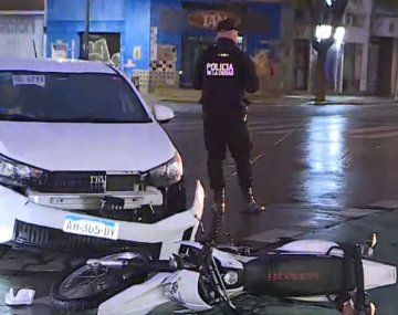 Fuerte choque en Córdoba y Juan B. Justo dejó a un motociclista herido