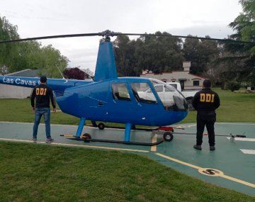 Desalmados: disparaban contra jabalíes desde un helicóptero y los remataban a cuchillazos en tierra