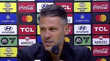 martin demichelis respondio las criticas por las formaciones de river: siempre van... martin demichelis respondio las criticas por las formaciones de river: siempre van...