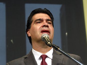 Capitanich: Hoy debe finalizar la paritaria docente