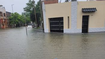 se agrava la situacion en corrientes por las fuertes lluvias: ya hay mas de 200 evacuados se agrava la situacion en corrientes por las fuertes lluvias: ya hay mas de 200 evacuados