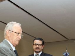 santa fe: desplazan a la cupula de la policia provincial santa fe: desplazan a la cupula de la policia provincial