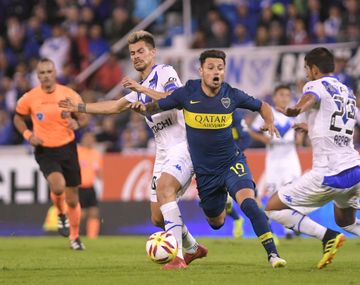 Con Mauro Zárate de titular