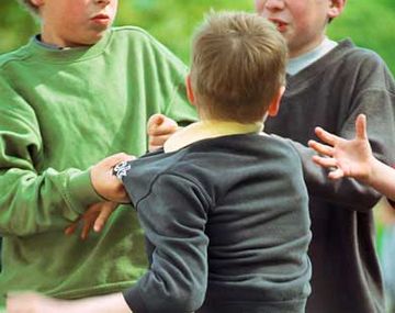 Un caso más de bullying: lo maltratan por ser vegetariano