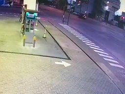 Manejaba borracho y chocó y mató a un motoquero