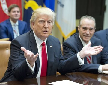 Donald Trump se quejó de su pesada herencia