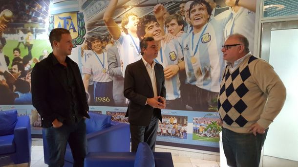 Crisis en AFA: reunión clave para acercar posiciones entre Tinelli y Moyano