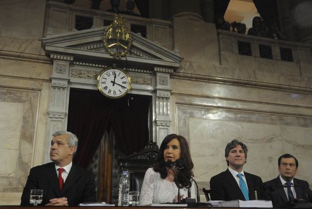 ¿Cuáles fueron los anuncios de Cristina ante la Asamblea Legislativa desde 2008?