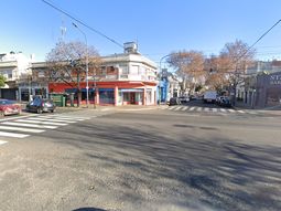 Mataron a puñaladas a un taxista en un asalto