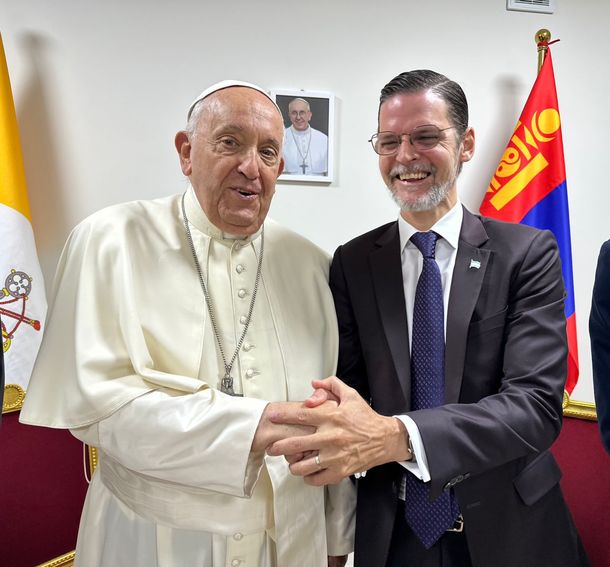El Papa Francisco se reunió con Sabino Vaca Narvaja, embajador argentino en China