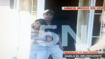 tras casi 5 horas de tension, liberaron a la mujer que permanecia cautiva tras casi 5 horas de tension, liberaron a la mujer que permanecia cautiva