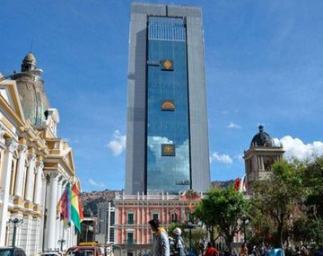 Sin presidente ni vice: ¿quién se quedará con el poder en Bolivia tras el Golpe?
