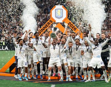 Con un golazo de Emiliano Buendía, el Aston Villa de Dibu Martínez se consagró campeón de la Europa League