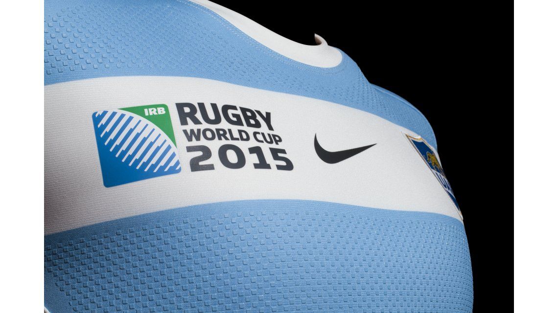 Los Pumas tendrán nueva indumentaria para el Mundial de rugby 2015