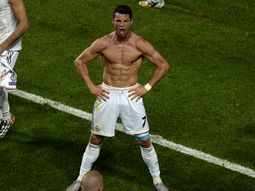 la foto de cristiano ronaldo que genero mucha polemica en el real madird la foto de cristiano ronaldo que genero mucha polemica en el real madird