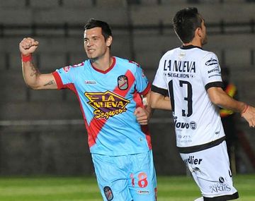 Explotó All Boys: duras críticas al arbitraje de Ceballos