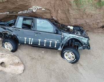 Mar del Plata: un hombre tiró su 4x4 por un acantilado para cobrar el seguro