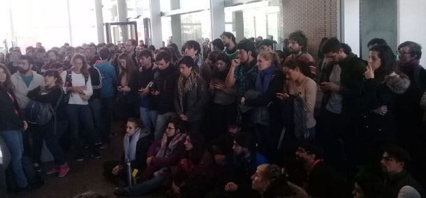 Trabajadores ocuparon el Conicet contra el ajuste en Ciencia y Tecnología