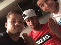 no es por los postres: mira como quedo neymar despues de las paperas no es por los postres: mira como quedo neymar despues de las paperas