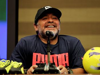 Procesarán por difamación a Maradona en Italia